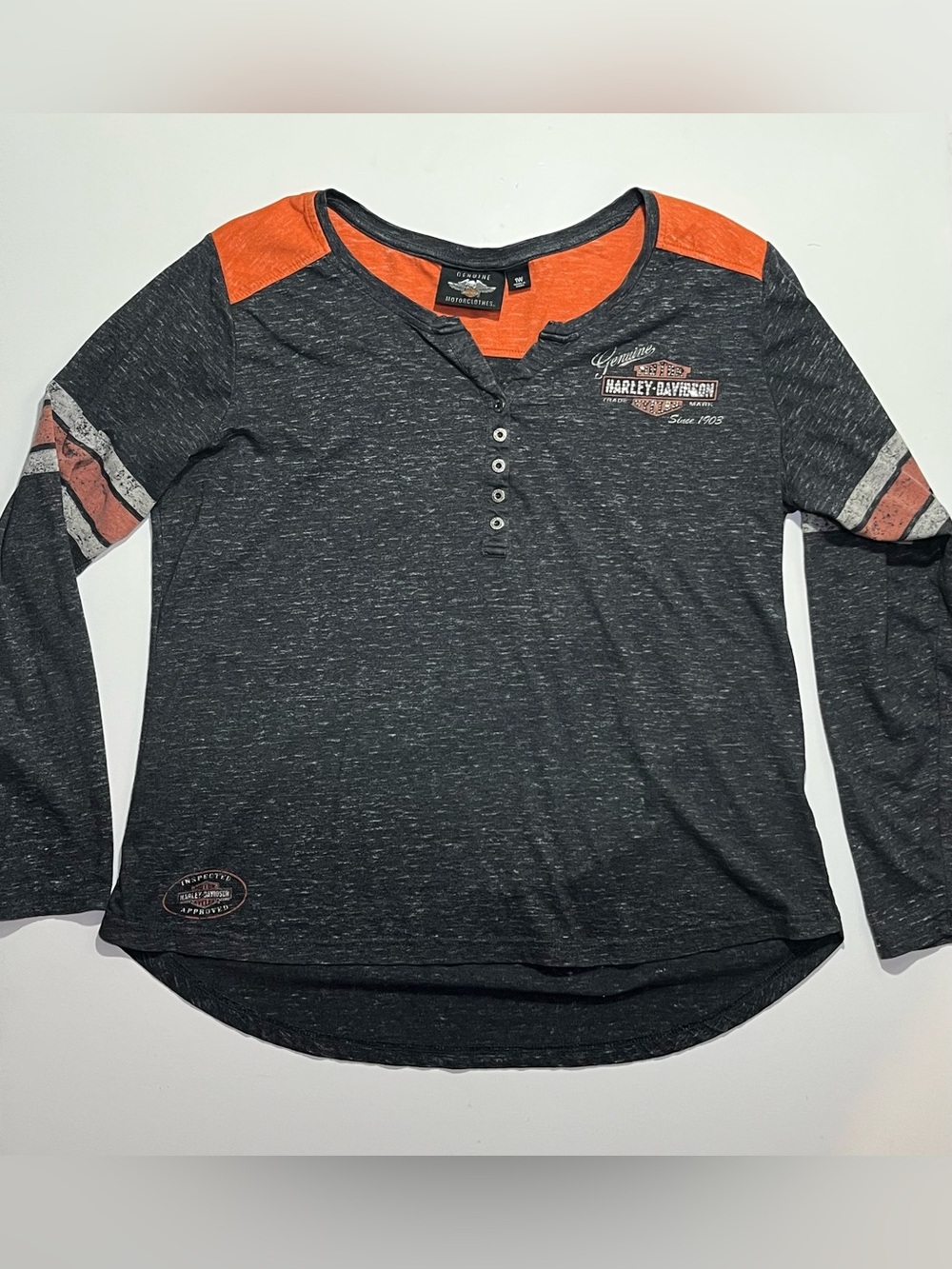Women’s Harley Davidson Long Sleeve Rhinestone Henley, Size 1W, Gray/Orange